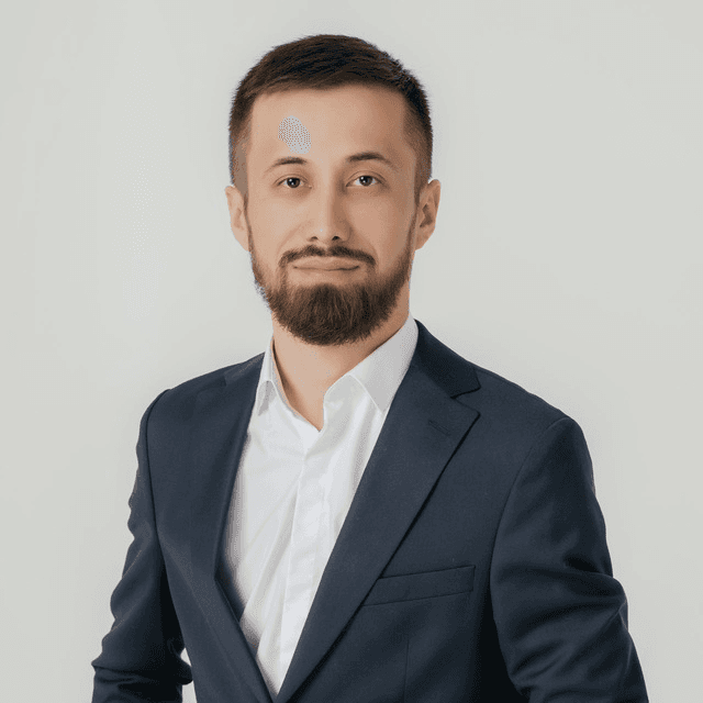 Adkhamjon Dustmamatov